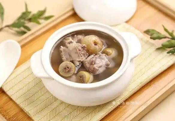 瘦肉枸杞叶汤功效网-分享枸杞叶瘦肉汤加枸杞怎么做，瘦肉枸杞叶汤功效与禁忌知识库